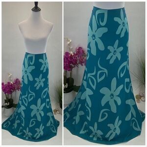 Tiari' Teal/SeaFoam Floral SARONG Pareo Lavalava Beach Wrap Skirt Summer Scarf